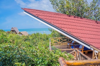 sea eagle oceanfront