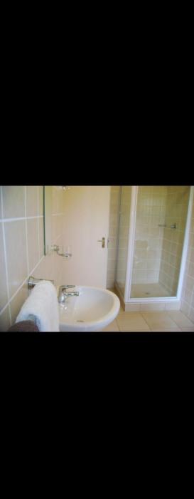 cozy guestrooms in midrand 1