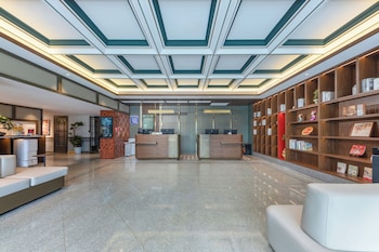Nostalgia Hotel Chongqing Hongyadong,,3 star