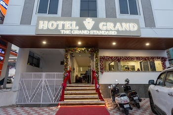 hotel v grand