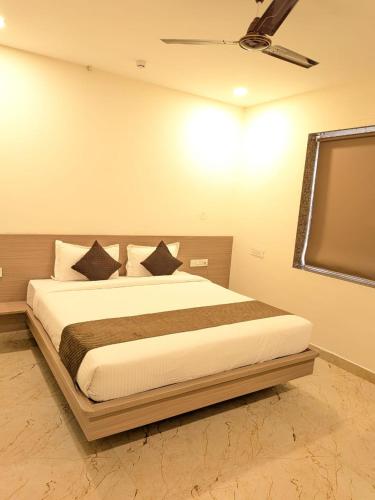 hotel v grand