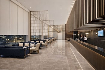 Colombo International Airport Hotel,,3 star