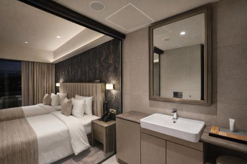 colombo international airport hotel