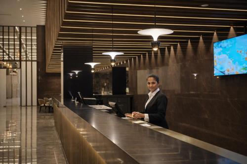 colombo international airport hotel