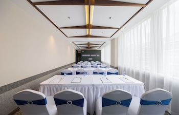nostalgia hotel hangzhou wulinmen branch