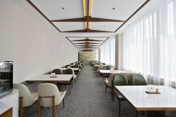 nostalgia hotel hangzhou wulinmen branch