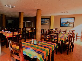 hotel las jacarandas