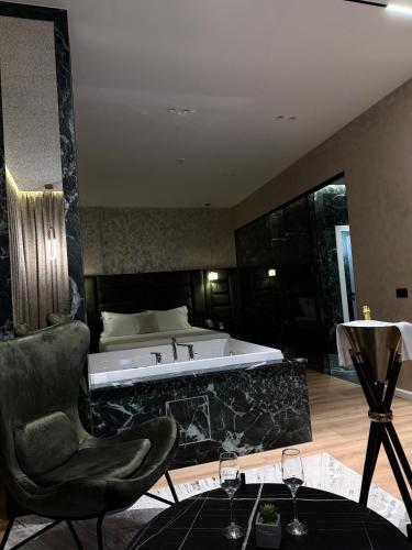 hotel monaco