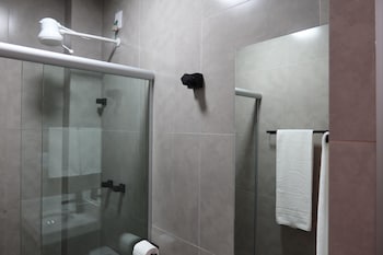 b hotel 888
