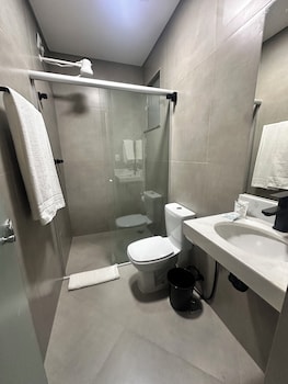 b hotel 888