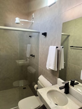 b hotel 888