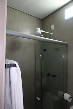 b hotel 888