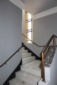 b hotel 888