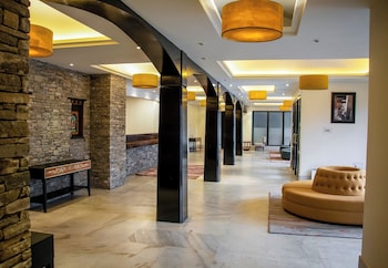 hotel riverview by tenzinlig