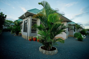 Paki Hotels&Apartment,,5 star