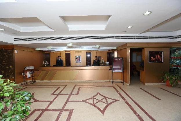 pattom royal hotel