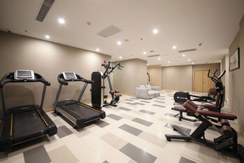 H Crytal Hotel (Jinma Road, Dalian Development Zone),,3 star
