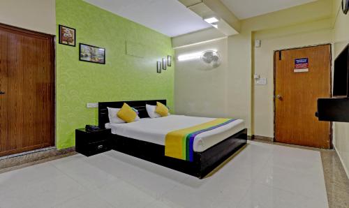 palm emirates koramangala