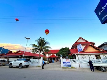 Vang Vieng Ruby Villa Hotel,,3 star