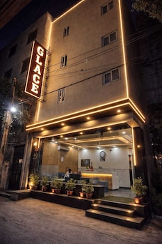 Hotel Glace,,3 star