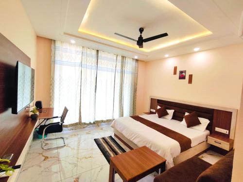 Lord Ram Enclave,,3 star