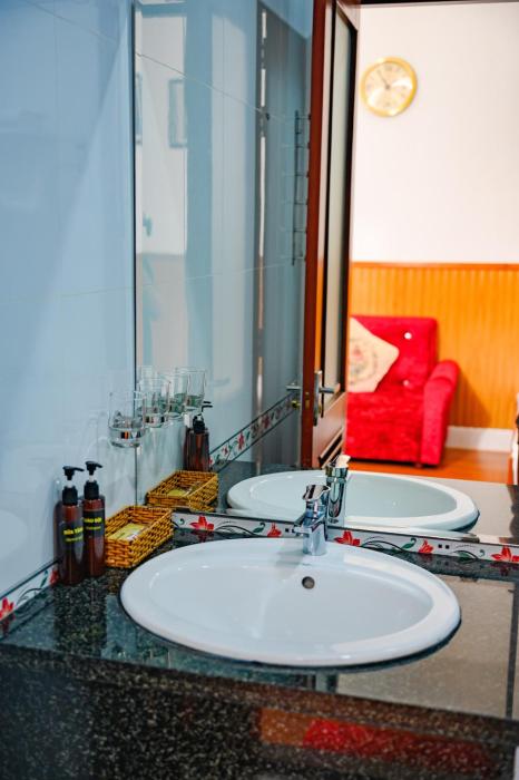 diamond suite dai nam hotel
