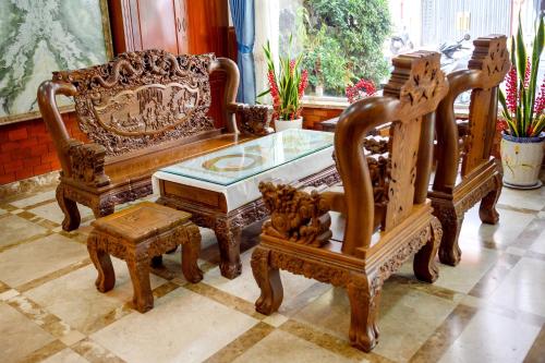diamond suite dai nam hotel
