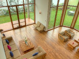 Tea Plant Nuwara Eliya,Sri Lanka>>Nuwara Eliya,4 star