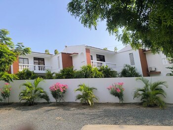 kigotho hotel and apartments