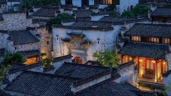 huizhou manor by tachuan resorts