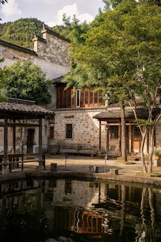 huizhou manor by tachuan resorts