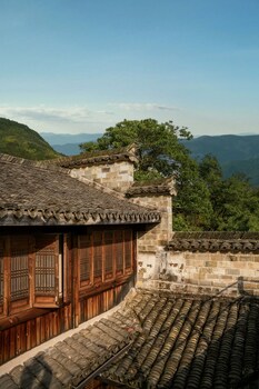 huizhou manor by tachuan resorts