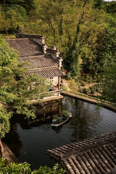 huizhou manor by tachuan resorts