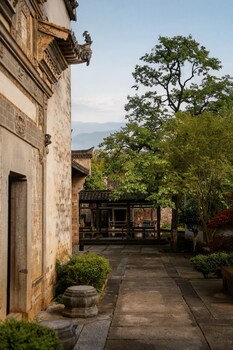 huizhou manor by tachuan resorts