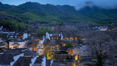 huizhou manor by tachuan resorts