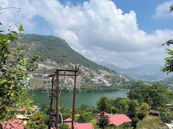 hotel the sai sadan cottage
