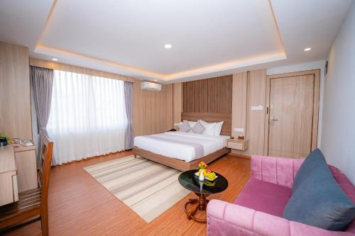 hotel sampada boutique