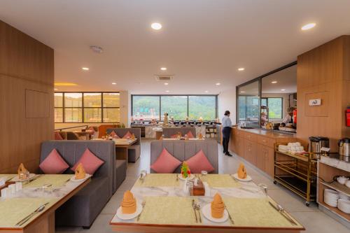 hotel sampada boutique
