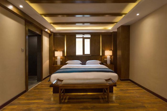 shangri la moon tibetan boutique hotel