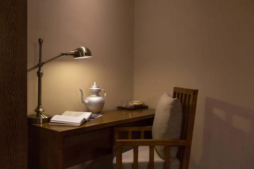 shangri la moon tibetan boutique hotel
