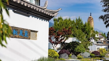 the windyard kazan onsen retreat