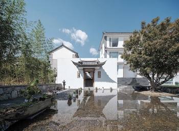 the windyard kazan onsen retreat