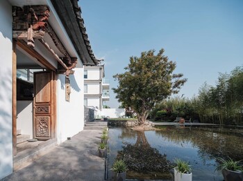 the windyard kazan onsen retreat