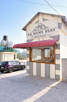 hotel uk home stay mountain view