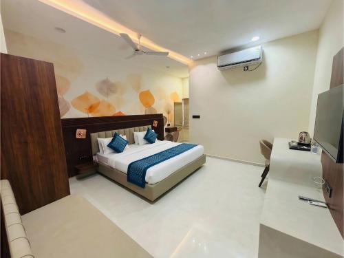 shree agrawal avenue