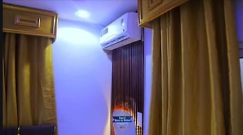 Fourj Hotel And Suites,,3 star