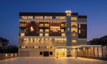 pheonix luxury inn hotel