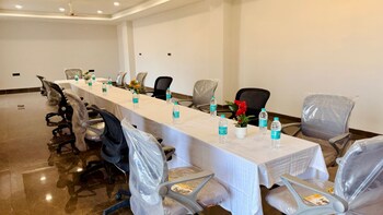 pheonix luxury inn hotel