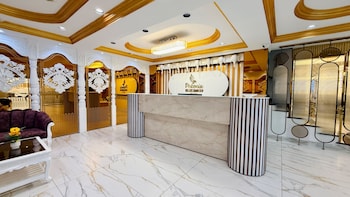 Pheonix Luxury Inn Hotel,,3 star