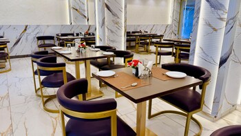 pheonix luxury inn hotel